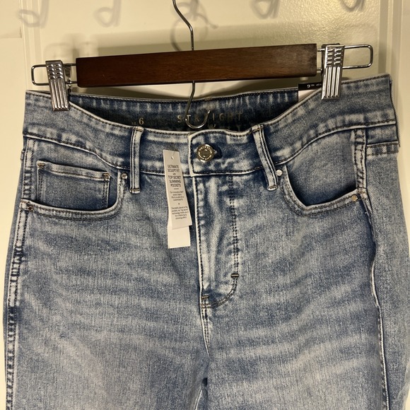 White House Black Market Jeans Women's Size 6 High Rise Straight Sculpt Crop - Picture 2 of 7